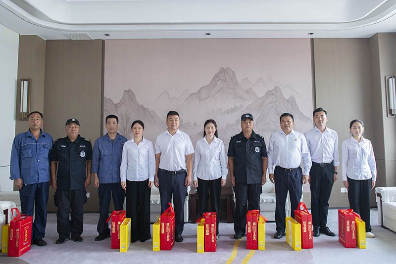 共敘魚水情！衛華集團開展“八一”慰問及退役軍人座談會